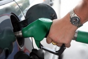 مصرف ۸۱ میلیون لیتر بنزین در کرمانشاه/ کاهش مصرف نفت سفید