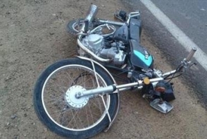 تصادف دلخراش در کرمانشاه سبب قطع دست و پای یک موتورسوار شد