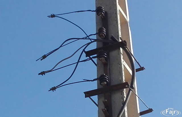 دهها متر ازکابلهای برق در داخل شهر گیلانغرب به سرقت رفت+ تصاویر